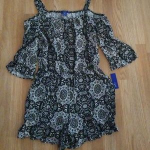 NWT Apt 9 Off Shoulder Romper XL